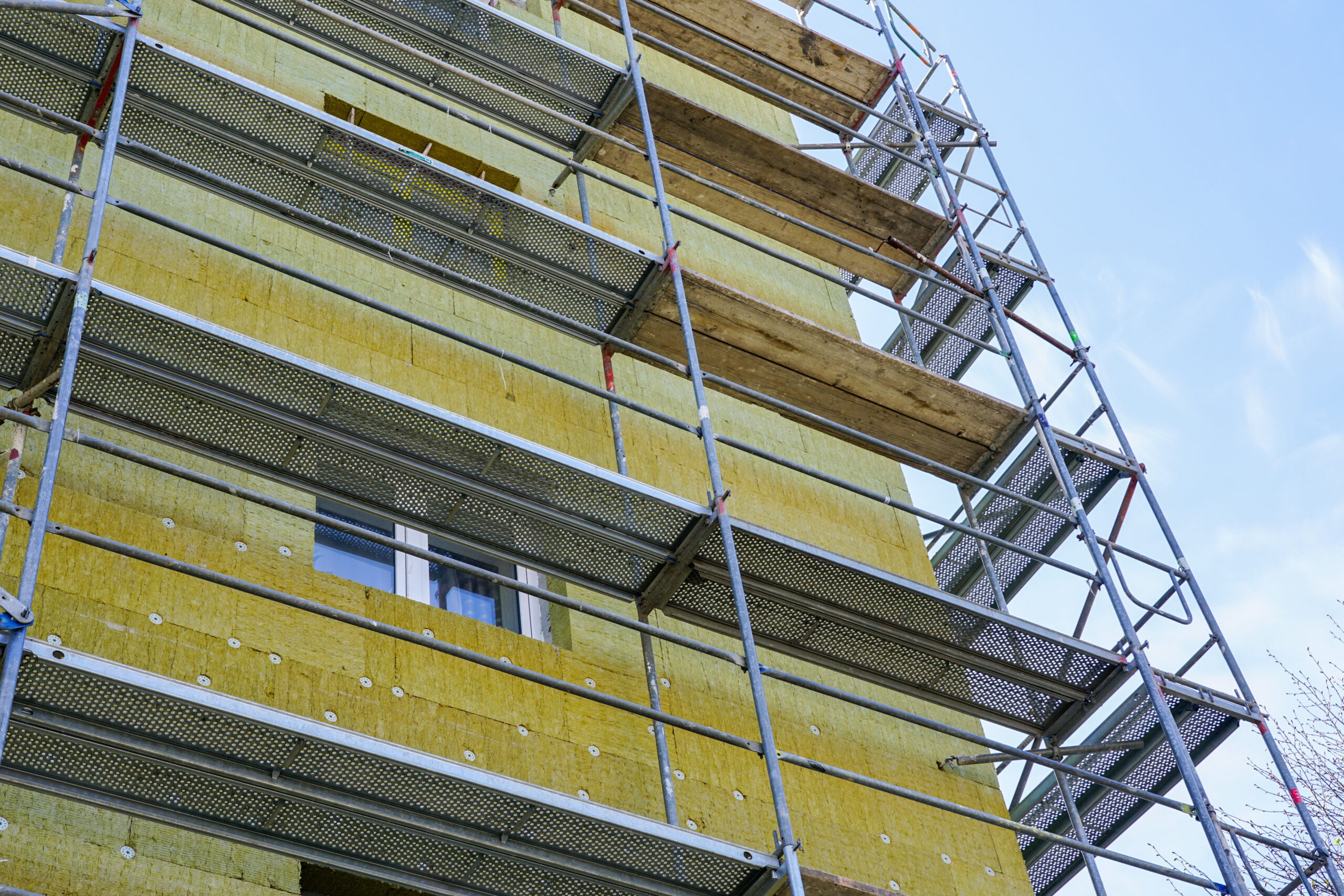 El 85% de los ciudadanos desconoce las ayudas públicas para rehabilitar su vivienda  